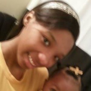 Meet your Posher, Mercedes